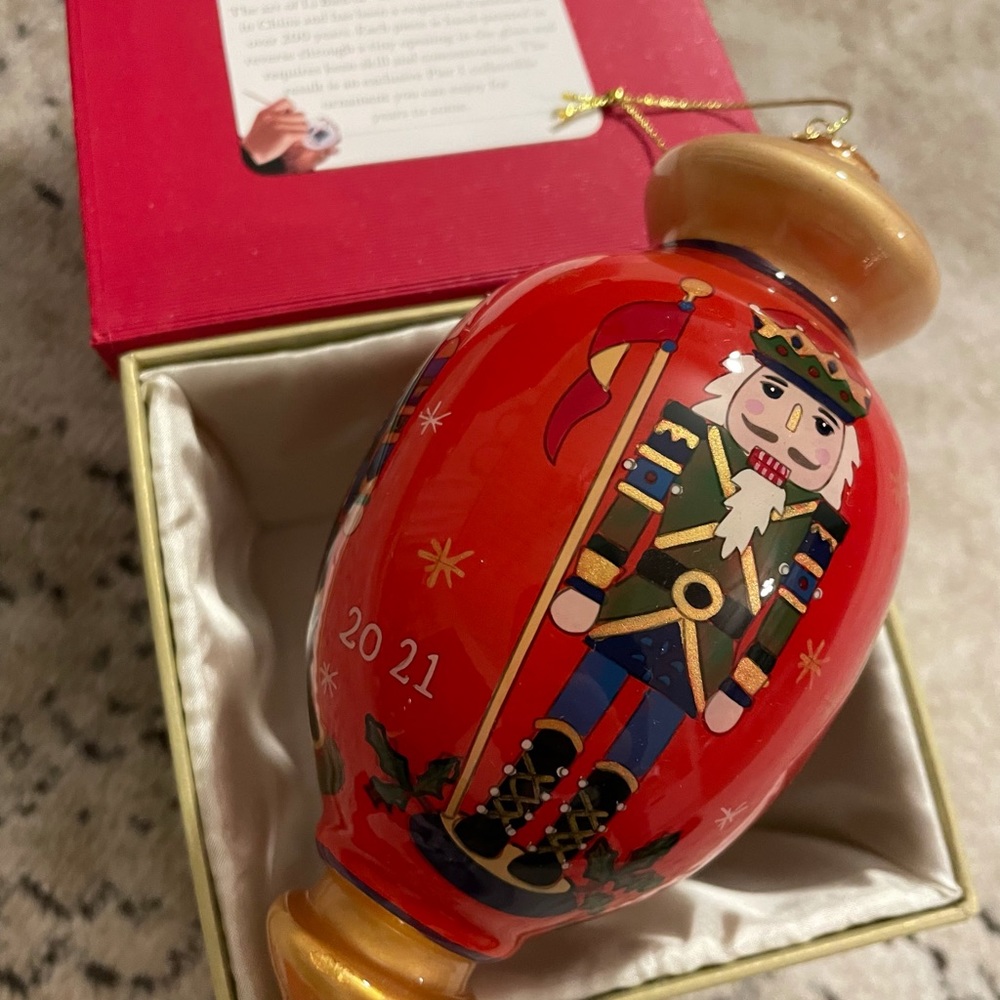 2021 Li Bien hand painted ornament Pier 1 Imports nutcracker NIB